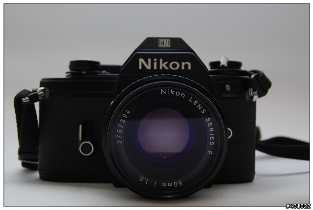 老爸的相機 Nikon EM