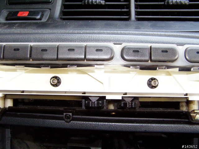 第二波HONDA CIVIC 五代更換冷氣控制面板燈泡實錄