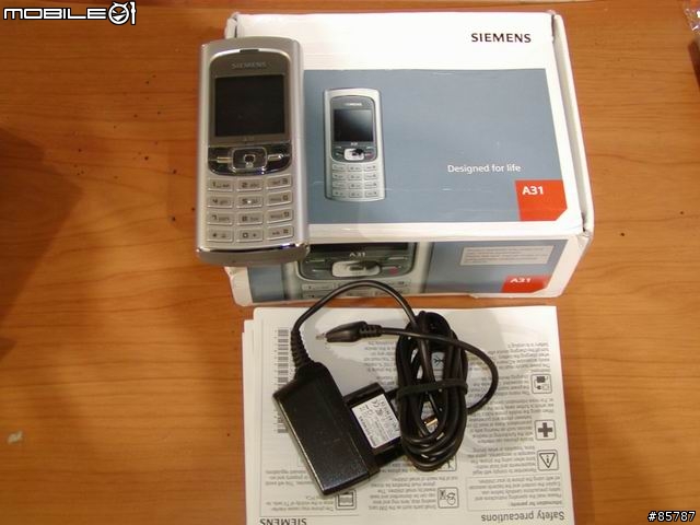 實機相片 - 金屬質感耐摔手機 SIEMENS A31手機