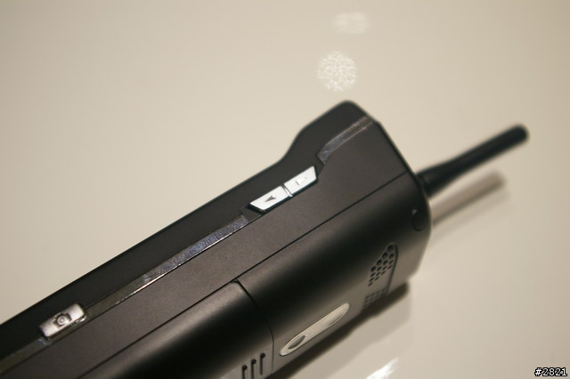 親愛的!我把黑金剛縮小了~~G-PLUS DB9800
