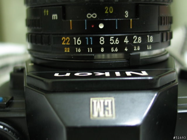 老爸的寶貝NIKON EM