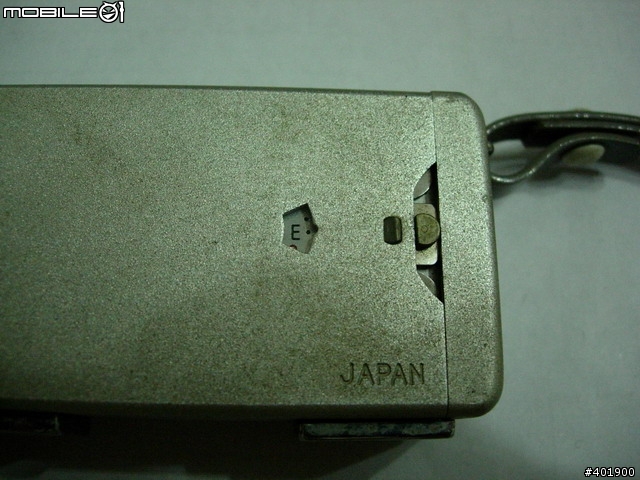 【分享】 間諜相機Minolta-16,熟悉的人還請協助作個介紹。