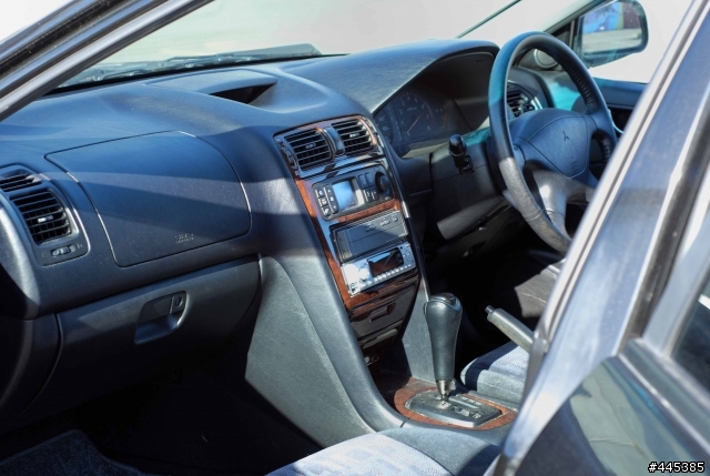 Mitsubishi Legnum 2.5L 4WD wagon 照片分享