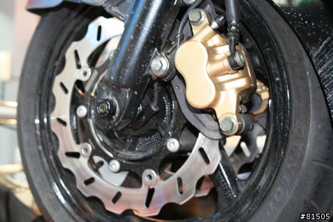YAMAHA T-MAX500煞車升級改裝