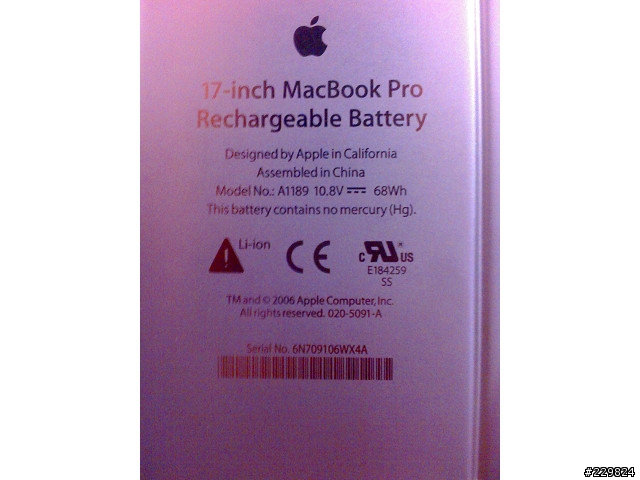 *~開箱分享~*夢幻中的夢幻之17吋 a "Apple Mac Book Pro"