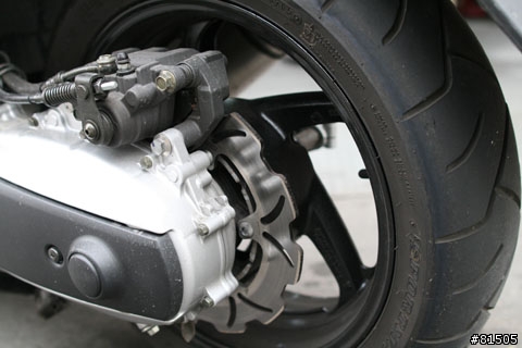 YAMAHA T-MAX500煞車升級改裝