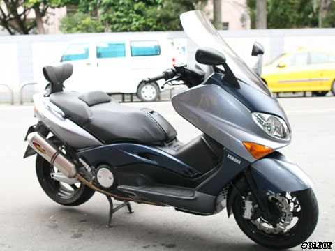 YAMAHA T-MAX500煞車升級改裝