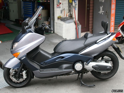 YAMAHA T-MAX500煞車升級改裝