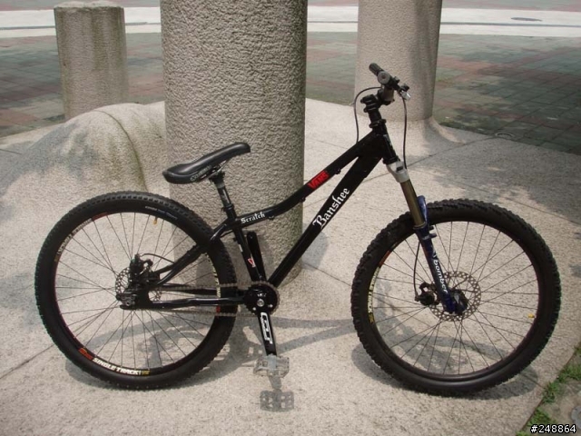 大BMX-黑色妖精Banshee Scratch BSX single speed
