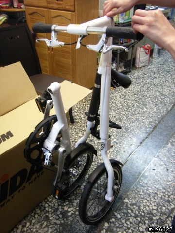 史上最速折疊小車STRIDA 5.0小白開箱文(圖多)
