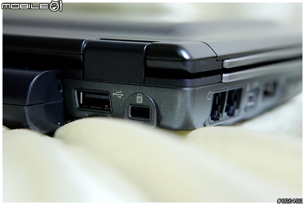 體驗雙螢幕的全新快感-ASUS W5Fe入手