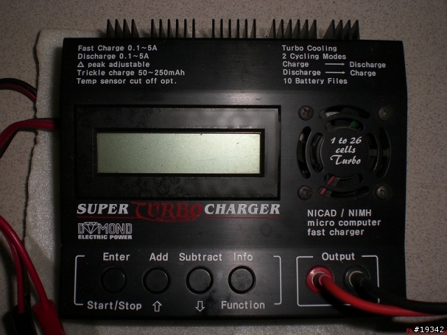 96-05-25收到的充電器BC-6,為了一堆電動遙控模型的鋰電池
