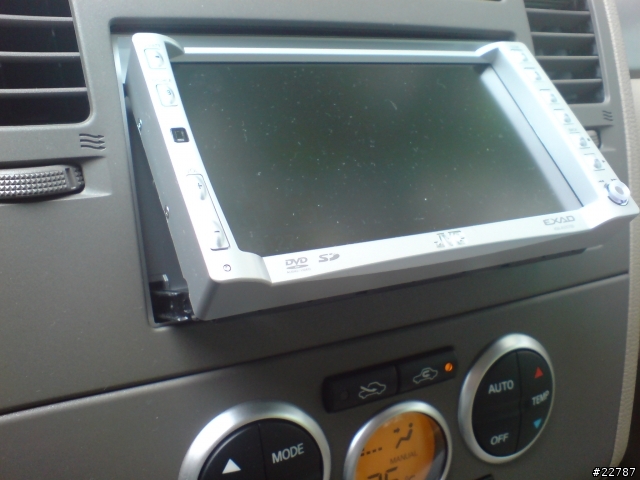 TIIDA的影音新夥伴-- JVC KW-AVX700