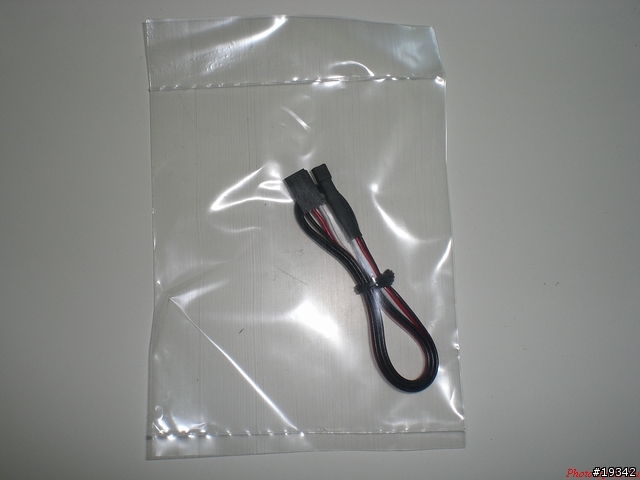 96-05-25收到的充電器BC-6,為了一堆電動遙控模型的鋰電池