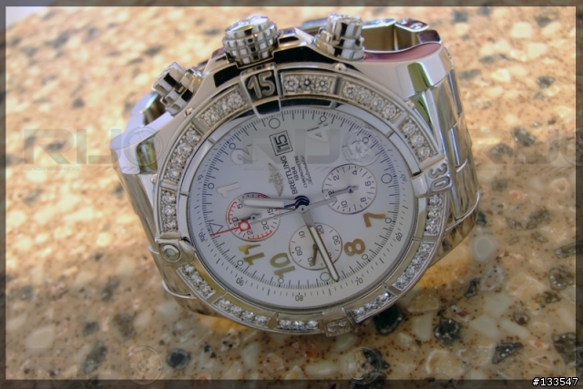 超動人的錶...Breitling Super Avenger(鑲鑽版)...夠閃夠亮...