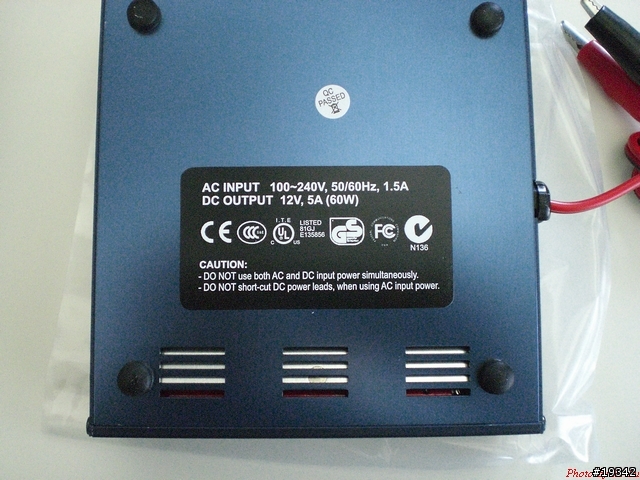 96-05-25收到的充電器BC-6,為了一堆電動遙控模型的鋰電池
