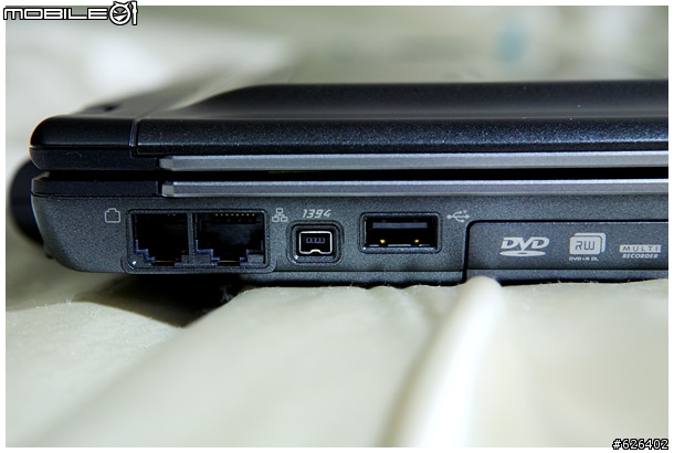體驗雙螢幕的全新快感-ASUS W5Fe入手