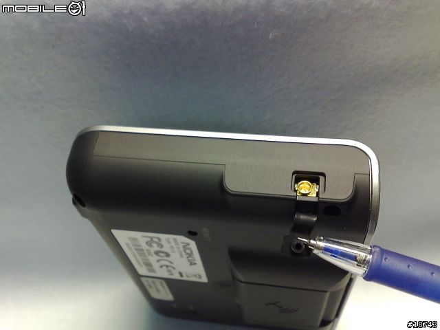 Nokia 330 - 初試啼聲的車用導航機