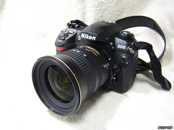 Nikon 12-24mm f/4.0 廣角鏡頭的開箱&試拍(純分享)