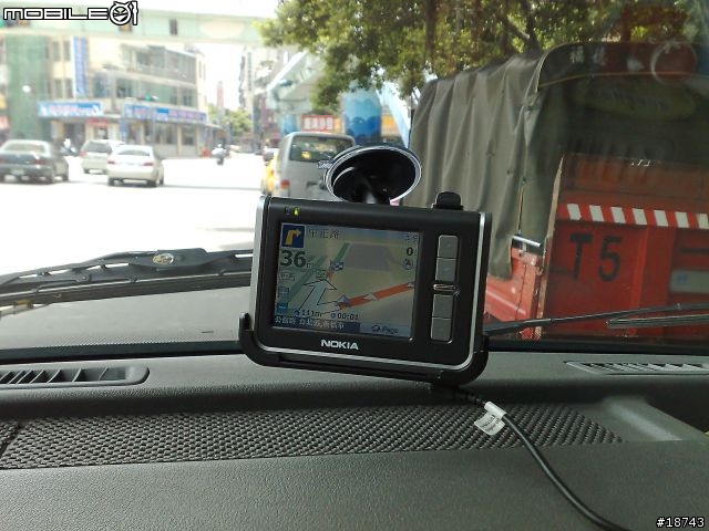Nokia 330 - 初試啼聲的車用導航機