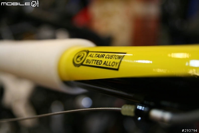 公路車第一次開箱就上手-FUJI Roubaix Pro