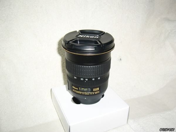 Nikon 12-24mm f/4.0 廣角鏡頭的開箱&試拍(純分享)