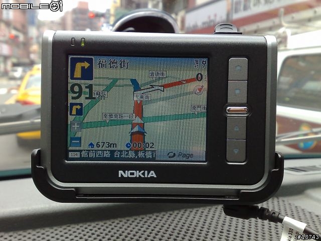 Nokia 330 - 初試啼聲的車用導航機