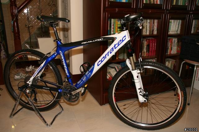 (分享)我的新車2007 Corratec Revolution