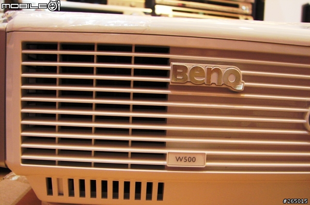 BenQ W500 HQV投影機入手開箱記