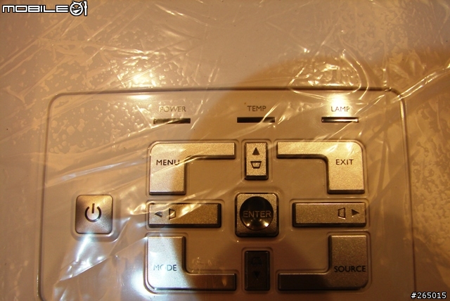 BenQ W500 HQV投影機入手開箱記