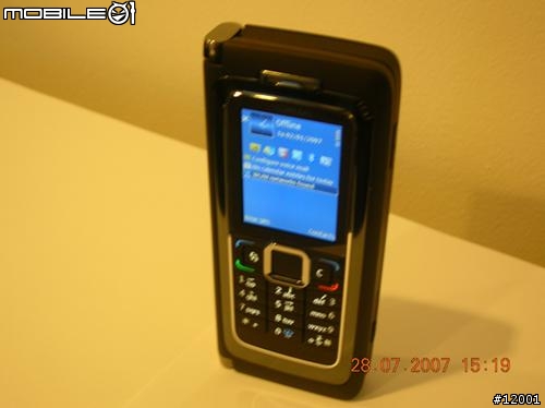 Nokia E90 開機文(圖~非常的多)