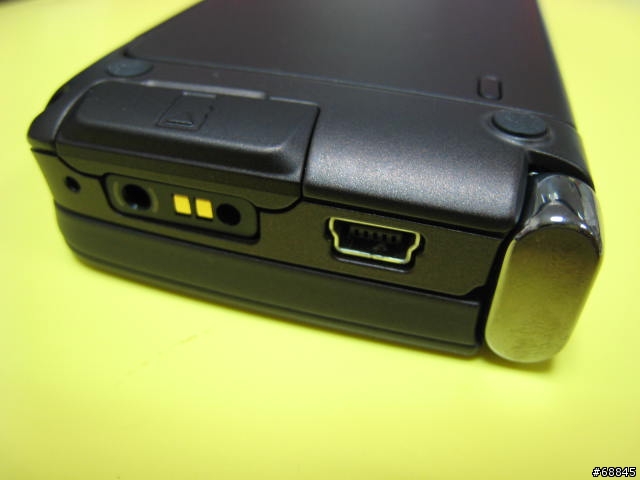 最不專業的NOKIA E90開箱文
