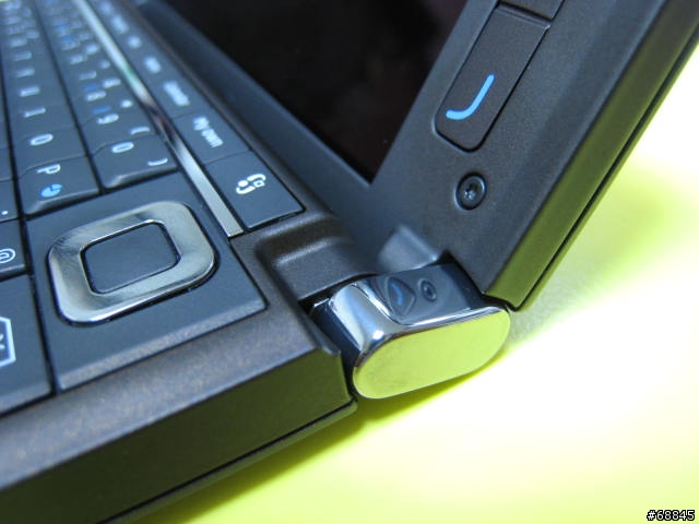最不專業的NOKIA E90開箱文