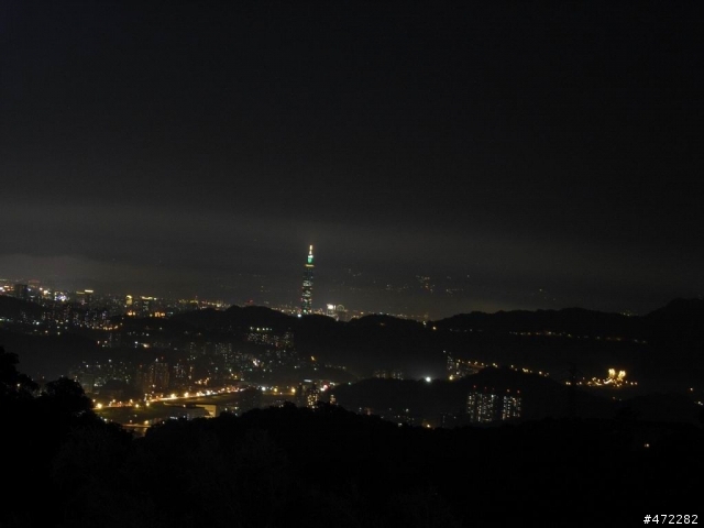 阿柔洋英雄 登頂只要五分鐘 (鍬形蟲特寫)