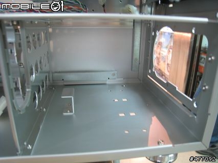聯力中高階機殼CP值第一首選=>PC101