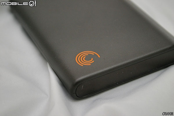 不只是隨身硬碟,Seagate FreeAgent Go讓你帶著電腦趴趴走!