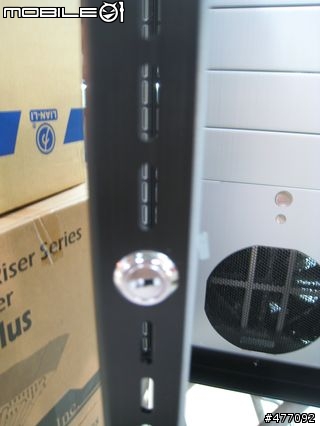 聯力中高階機殼CP值第一首選=>PC101