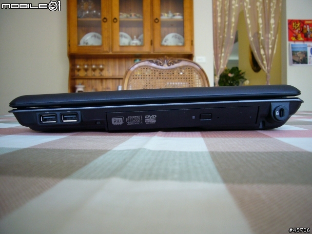 Compaq C700 系列之 C710TU 經濟型筆電粗淺分享文