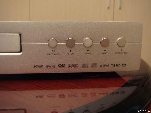 終於找到播放高畫質m2t檔的DVD Player, 給長輩HD的感動