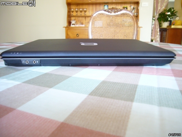 Compaq C700 系列之 C710TU 經濟型筆電粗淺分享文