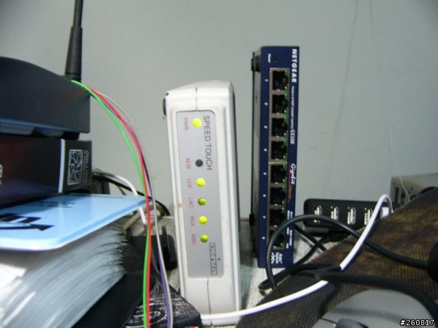 NETGEAR 8 Port Gigabit Switch 開箱&測試報告
