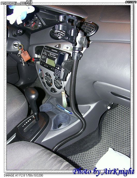 DIY RAM Mount 車架 for my TomTom One !