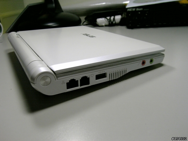 簡約~方便~輕巧~ASUS EeePc 開箱報告!(新增灌XP)