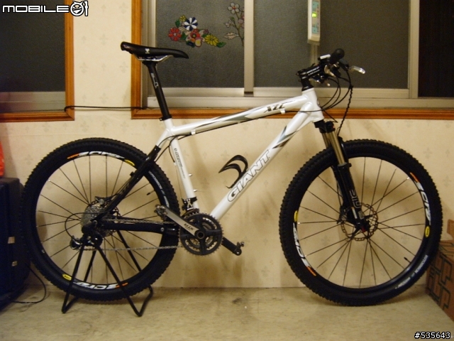 〈分享〉兩兄弟的入門車 anthem 3 & Xtc HB3,以及惡搞胡亂升級~~