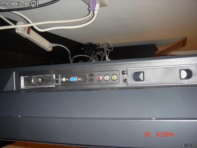 <簡單開箱文>PHILIPS 42吋 42PFL5422 液晶電視