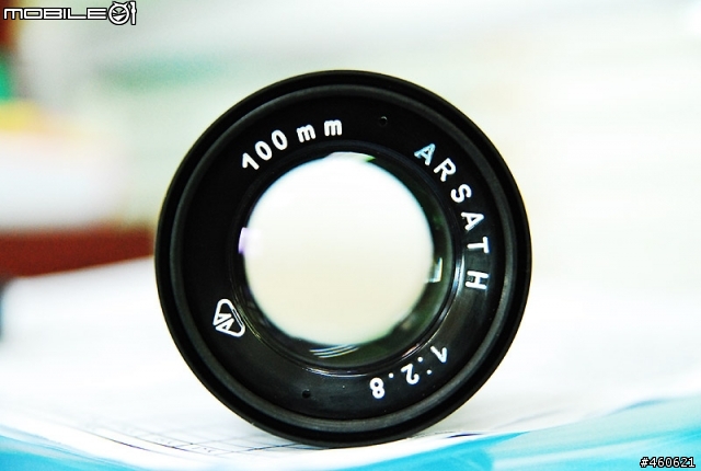 分享"俄鏡"一顆 +NIKON 90th anniversary 背帶