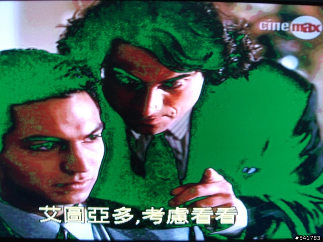 液晶螢幕一片綠,這是什麼症狀呢?