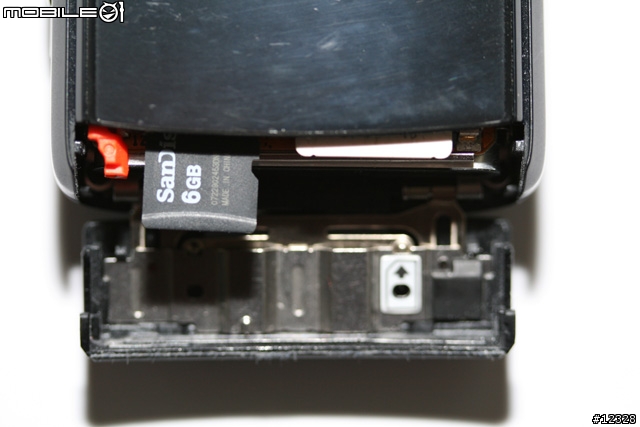 為K850i注入6GB容量