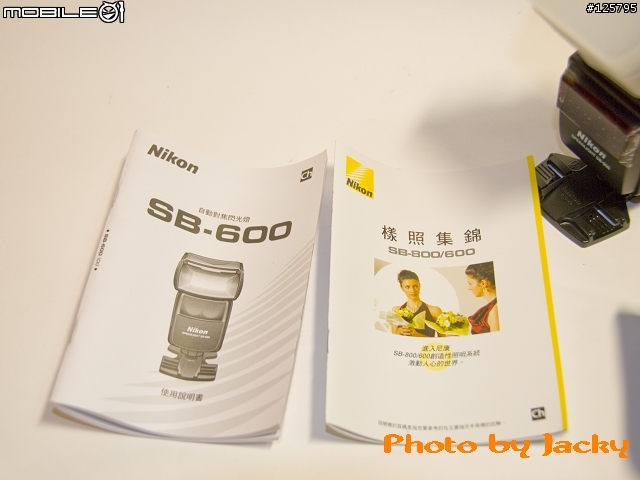 N家必備的SB-600開箱 新增閃光擺頭照片