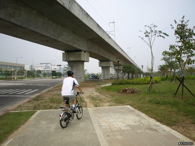打卡達車上班去 part.4 & Ib ~ 南台灣最冷門很優的南科園區自行車專用道悠遊路線分享 !!!